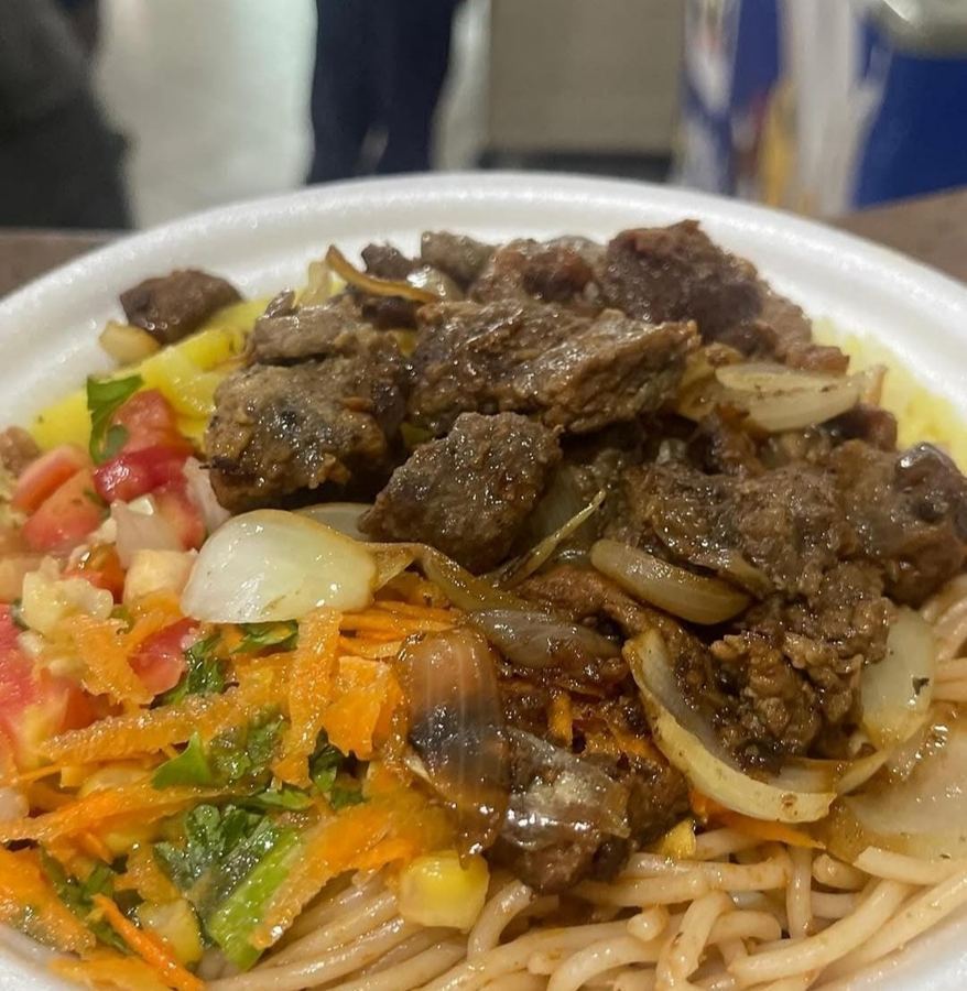 PF Almoço, Carne de Sol Acebolada.
