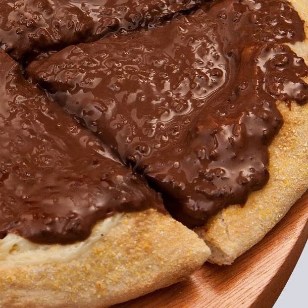 Pizza Doce Queijo e Chocolate (Brotinho)