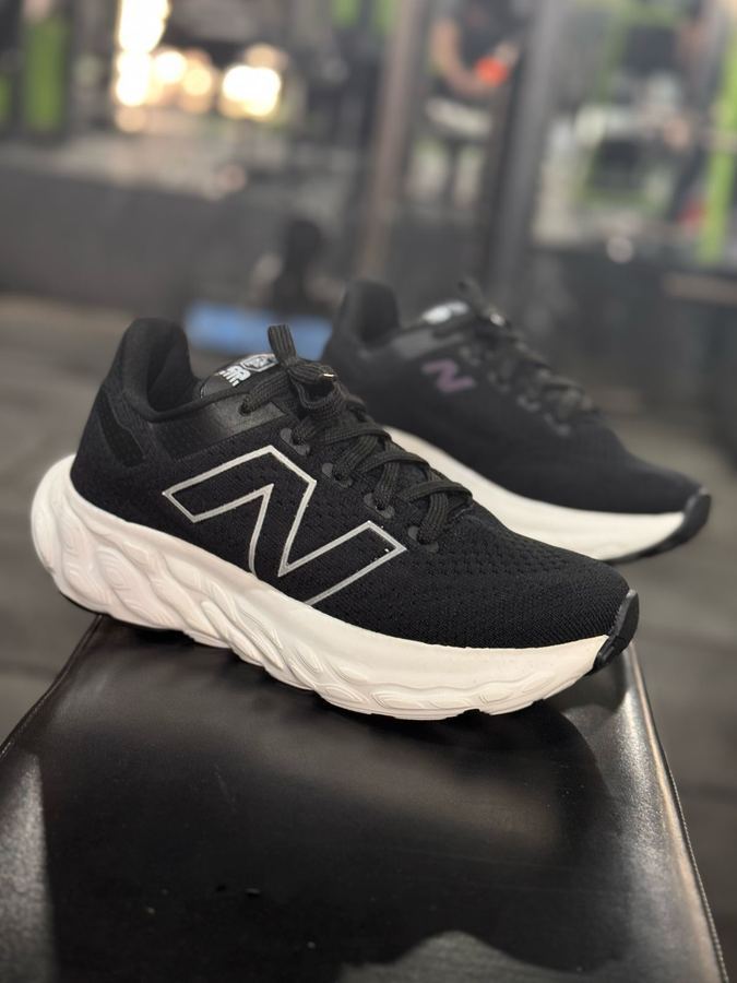 New Balance 1080 preto/branco Premium