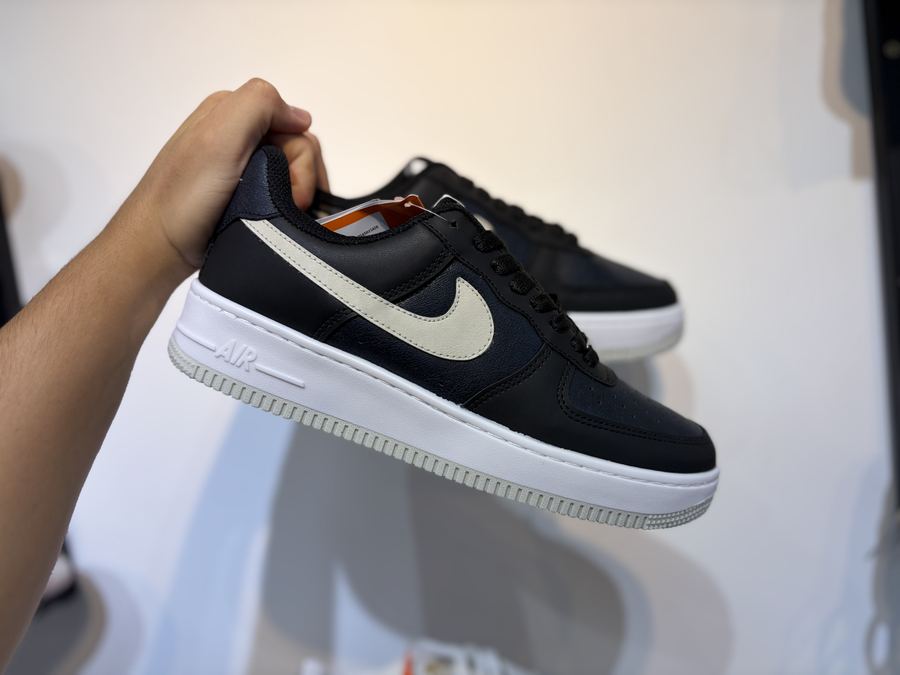 Tênis Nike Airforce preto/marinho Linha premium