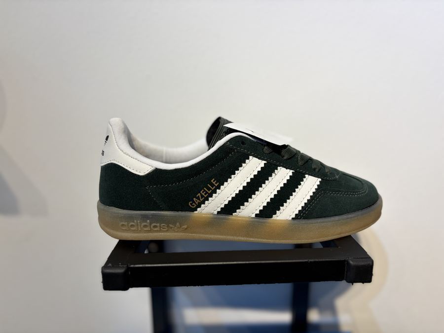 Tênis Adidas Gazelle Verde escuro Premium