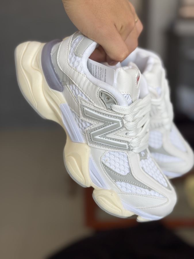 Tênis New Balance 9060 Branco/cinza Premium