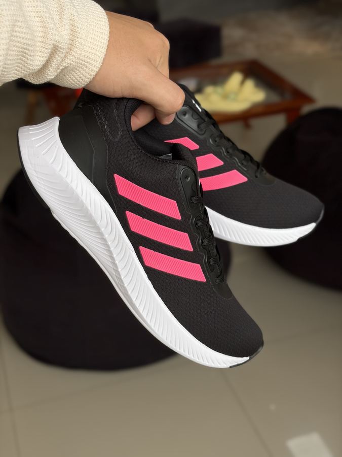 Tênis Adidas Falcon Preto/Pink