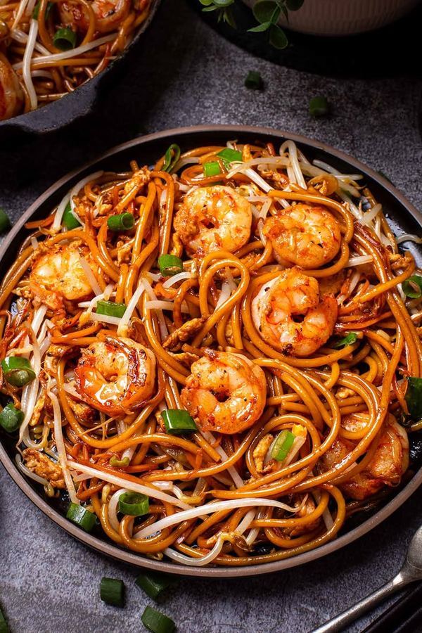 Yakisoba Especial Sem Legumes M (2 Pessoas)