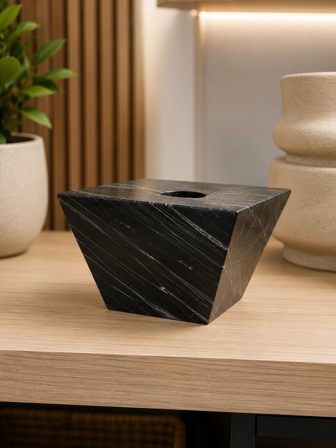 Vaso Geométrico Preto Marmorizado | Vaso Solitário MDF Laca P | Escultura Decorativa Moderna |